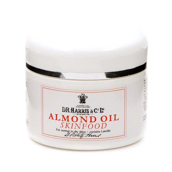 Krém s mandlovým olejem pro náročnou pokožku D.R. Harris (50 ml)
