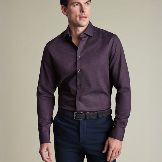 Charles Tyrwhitt Non-Iron Stretch Texture Shirt – Burgundy Red