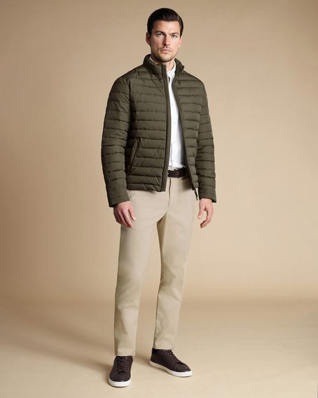 Charles Tyrwhitt Lightweight Quilted Jacket Leh i vod odolna pro ivana bunda Charles Tyrwhitt Pro ivane bundy Bundy a kabaty Oble eni Gentleman Store