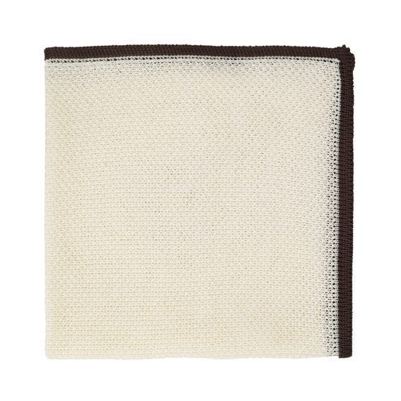 Krémově bílý bavlněný kapesníček s pleteným vzorem a hnědými okraji