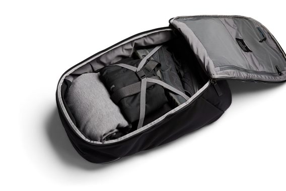 Bazar: Bellroy Lite Sling (Black)