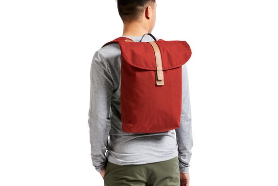 Minimalistický batoh Bellroy Slim Backpack - Red Ochre