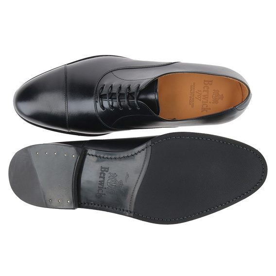 Bazar: Berwick Warrick (40,5 / 6,5)