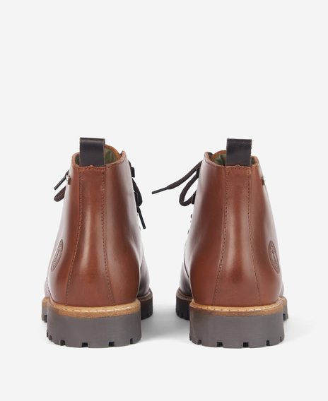 Barbour Wainwright Hiking Boots — Chestnut
