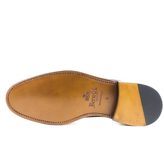 Berwick Dunbar - tmavě hnědé