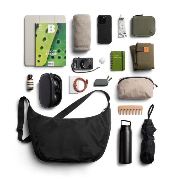 Bellroy Laneway Crescent Bag (12 l)