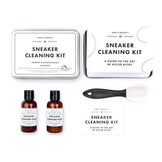 Krabička pro údržbu tenisek