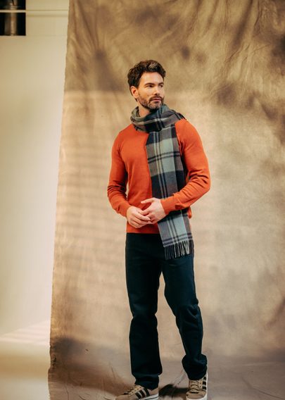 Joshua Ellis Modern Tartan Ripple Cashmere Scarf — Green x Blue x Rust