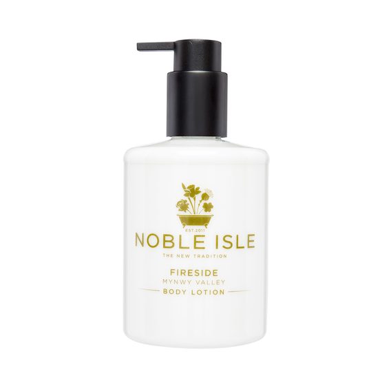 Hydratační tělové mléko Noble Isle Fireside Body Lotion (250 ml)