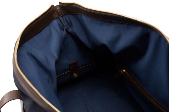 Mismo Explorer — Black