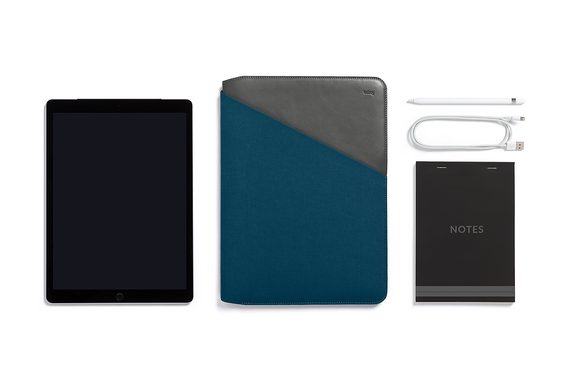 Bellroy Tablet Sleeve Extra tkaný obal na 13'' tablet s boční kapsou - modrozelený