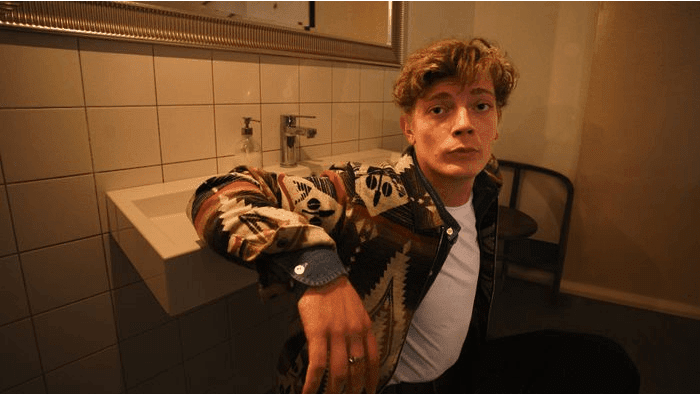 Petr Uhlík: Byl jsem buddhista i pankáč. Oblečení mě definovalo