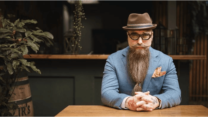 Martin Pecina: Tetování, vousy a drsný humor? Vždycky jsem chtěl být drsný zlý kluk. Je to obrana