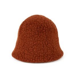 Slušivý klobouk na podzim a zimu oranžový