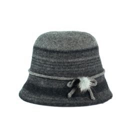 Vlněný klobouk šedý
