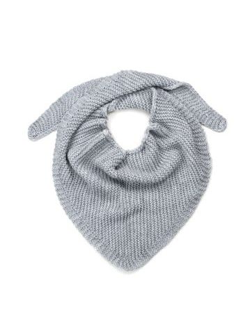 Šátek světle šedý