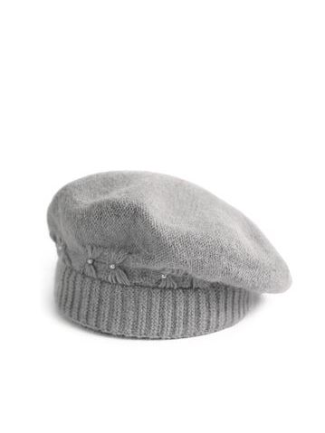 Teplý angorský baret - světlešedý