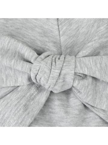 Zimní čepice s bambulí šedočerná