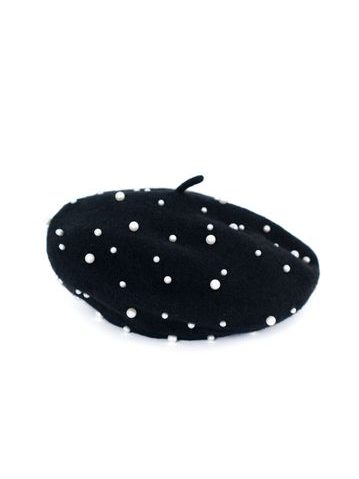 Černý baret s perličkami