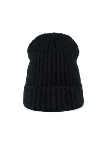 Teplá čepice na zimu černá