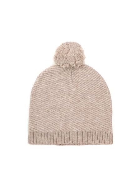 Béžová čepice s bambulí