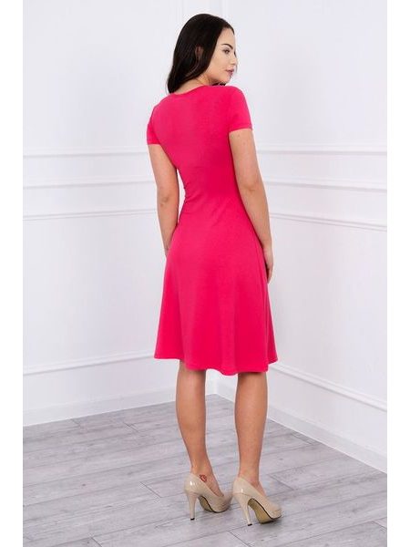 Šaty s ozdobným výstřihem, růžová