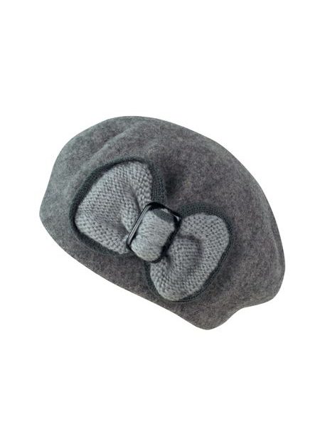 Vlněný baret s krásnou mašlí