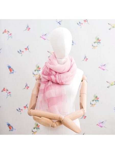 Hedvábná šála šedá