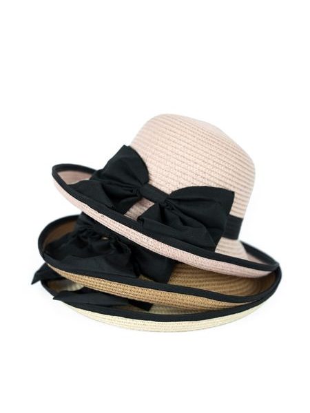 Klobouk se širokým lemem