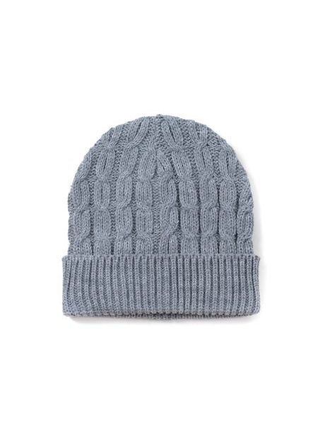 Šedá pletená čepice s copy