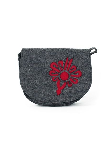 Malá kabelka z pařeného filcu červená