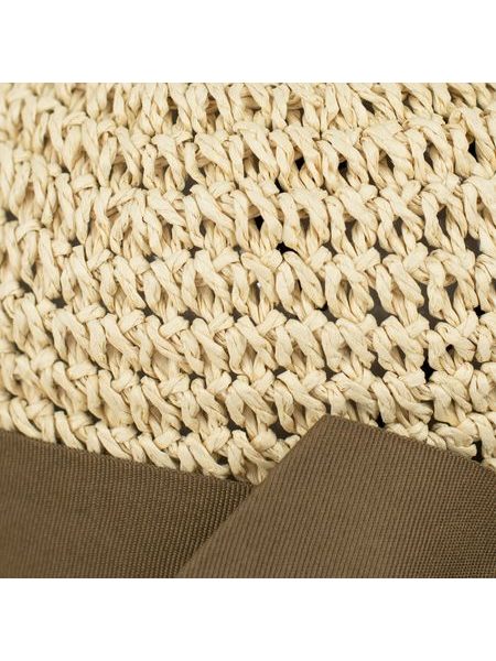 Lehký klobouk se širokým lemem