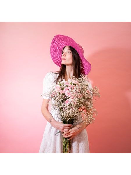 Klobouk s hnědou mašlí