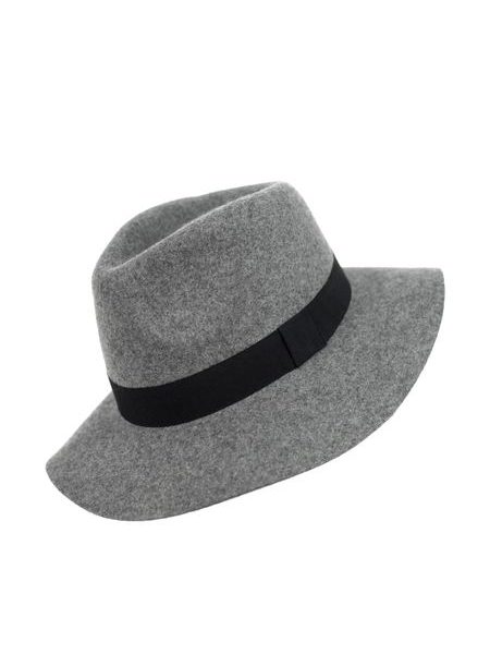 Podzimní dámský klobouk černý