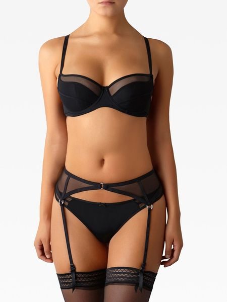 Podprsenka 3/4 cup BRITNEY SPEARS Camellia černá