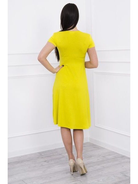 Šaty s výstřihem a krátkým rukávem, žlutá