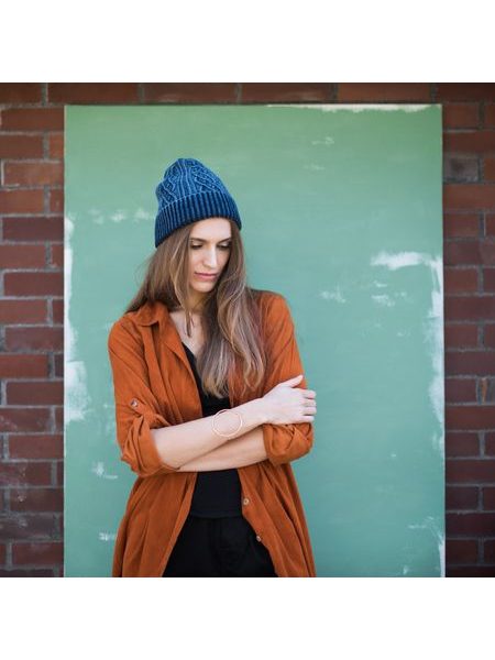 Černá pletená čepice