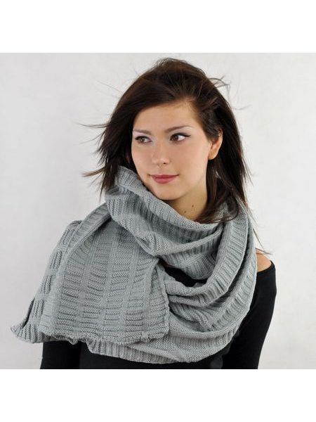 Zimní pletená šála - šedá