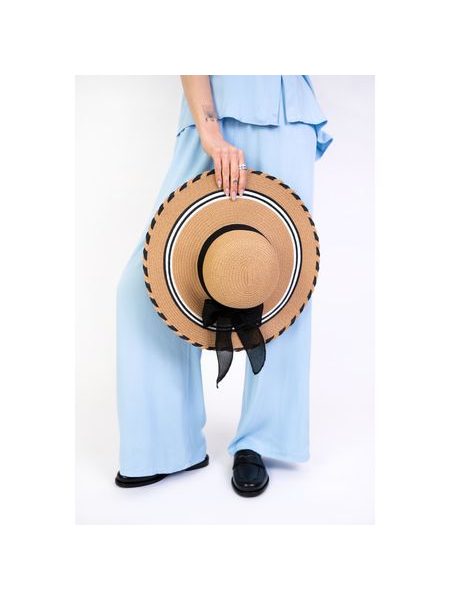 Klobouk se širokým lemem