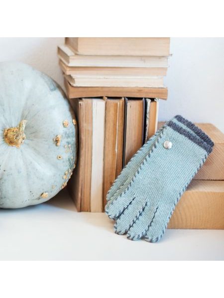 Šedé zimní rukavice