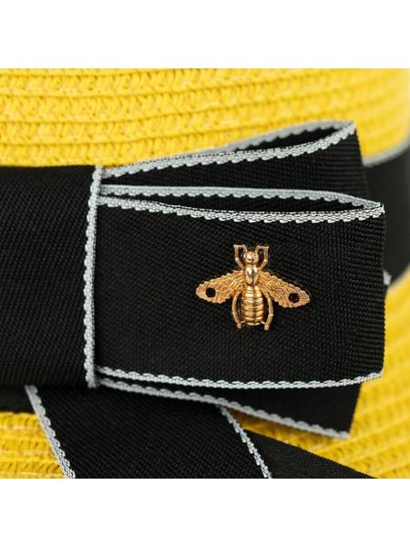 Velmi slušivý klobouk