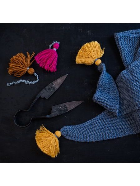 Stylový šátek světlešedý