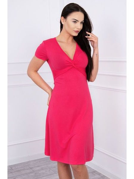 Šaty s ozdobným výstřihem, růžová