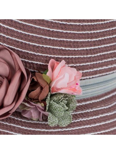 Lehký klobouk s růžemi