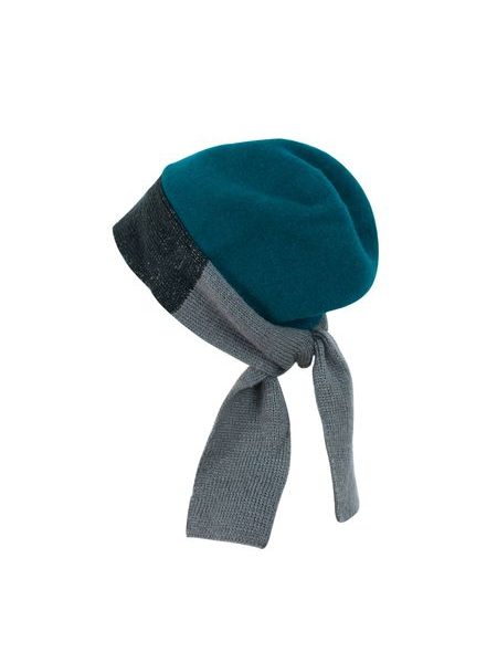 Elegantní světle modrá čepice na zavazování