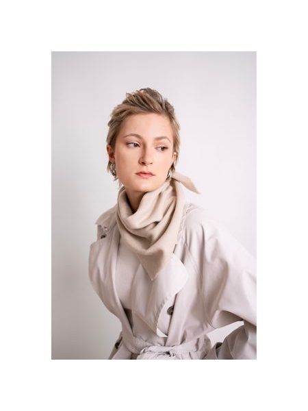 Šátek - tmavohnedý