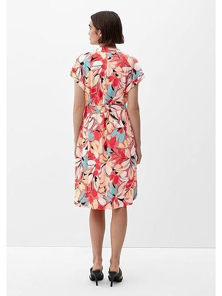 Dámské šaty s páskem s.Oliver