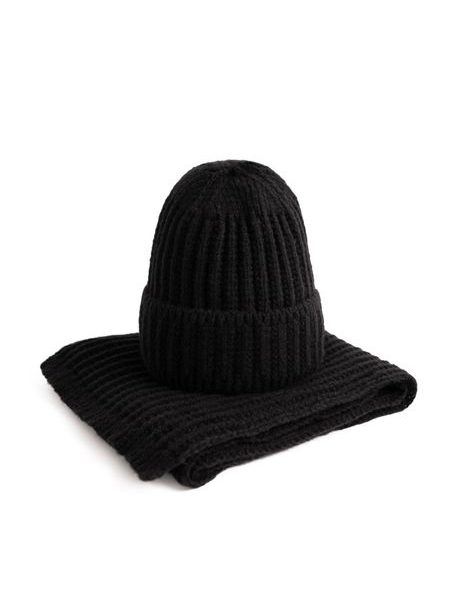 Čepice a šála - černá