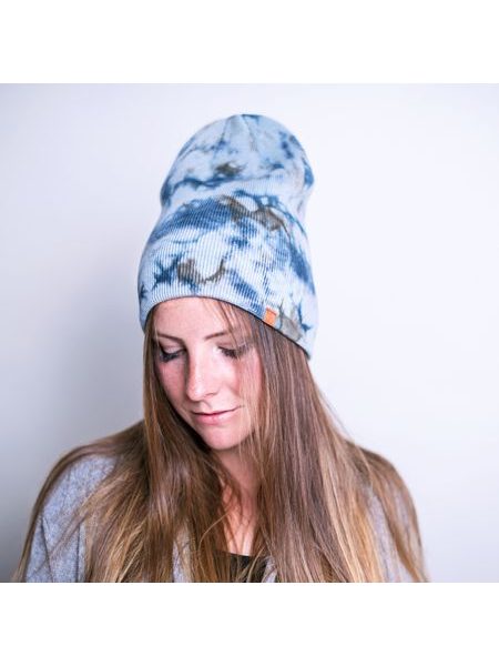 Dámská jednoduchá čepice modrá s mramorováním