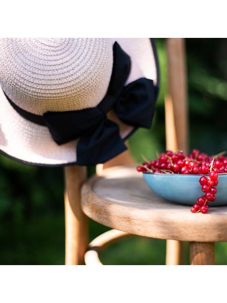 Klobouk se širokým lemem